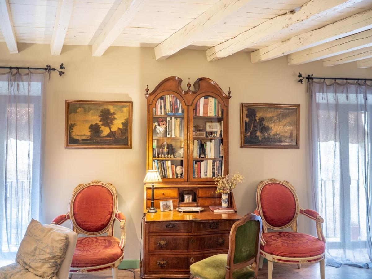 Encantadora Casa De Pueblo Con 5 Hab. En Burgos 桑托多明戈德锡洛斯 外观 照片