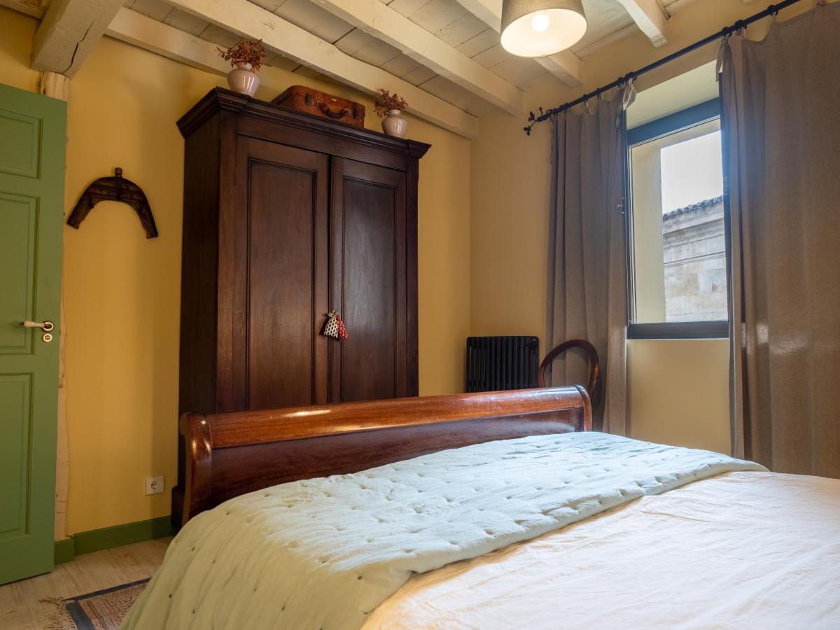 Encantadora Casa De Pueblo Con 5 Hab. En Burgos 桑托多明戈德锡洛斯 外观 照片
